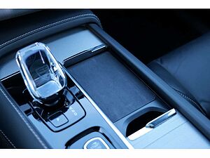 Volvo  T8 Ultimate Bright Recharge Plug-In Hybrid AWD