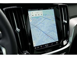 Volvo  B4 Automatik Plus Dark AHK ACC STANDHZ