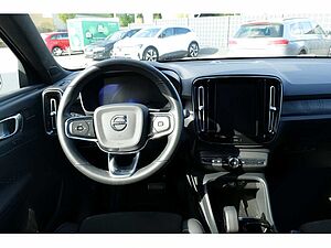 Volvo  Ultimate Recharge Twin Motor Pure Electric AWD