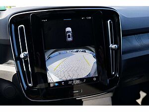 Volvo  Ultimate Recharge Twin Motor Pure Electric AWD