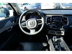Volvo  T8 Ultimate Bright Recharge Plug-In Hybrid AWD