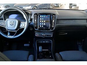 Volvo  Twin Motor Core Pure Electric AWD, AHK