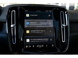 Volvo  Twin Motor Core Pure Electric AWD, AHK