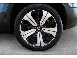 Volvo  Twin Motor Core Pure Electric AWD, AHK