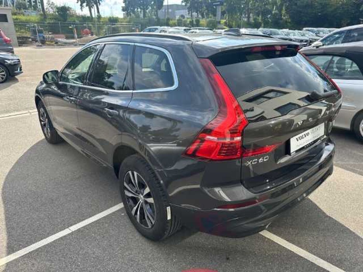 Volvo  XC60 Momentum Pro, B4 Mild-Hybrid Diesel