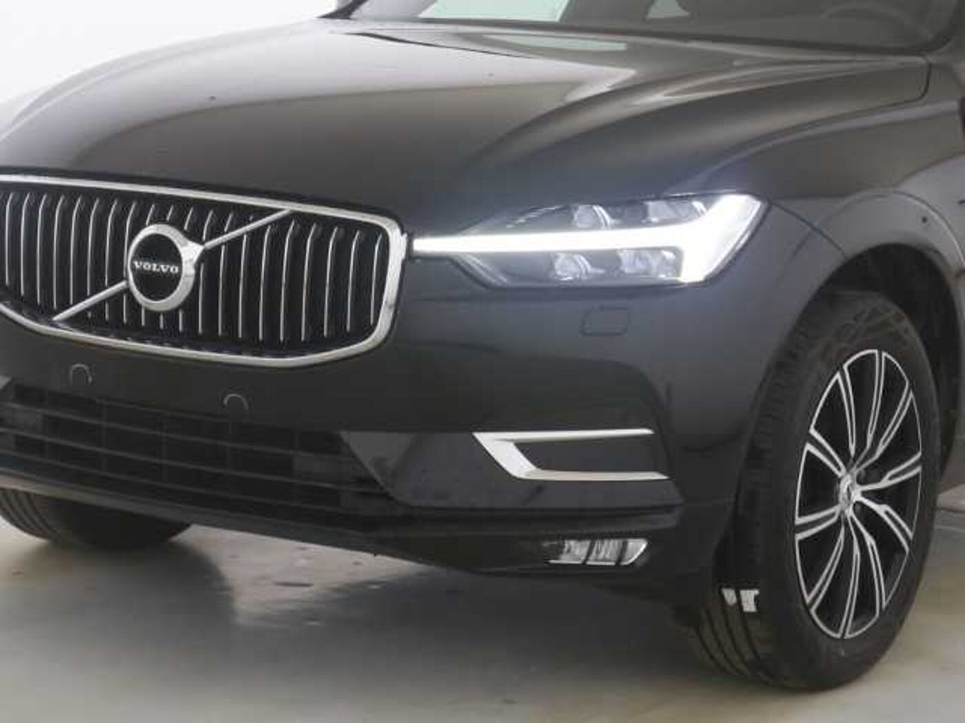 Volvo  XC60 Inscription, B5 Mild-Hybrid Diesel AWD