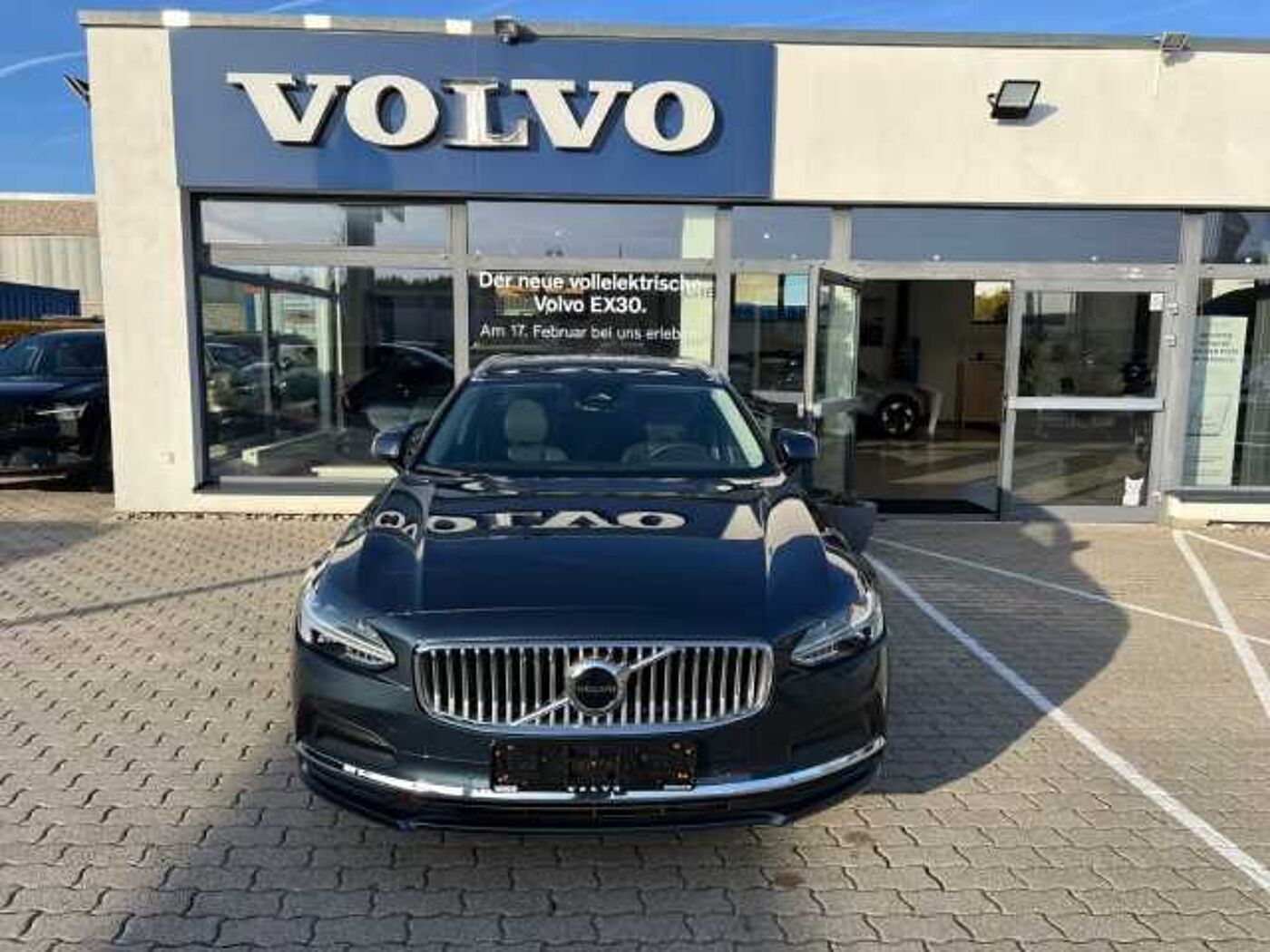 Volvo  V90 Plus, B4 Mild-Hybrid, Diesel, Bright