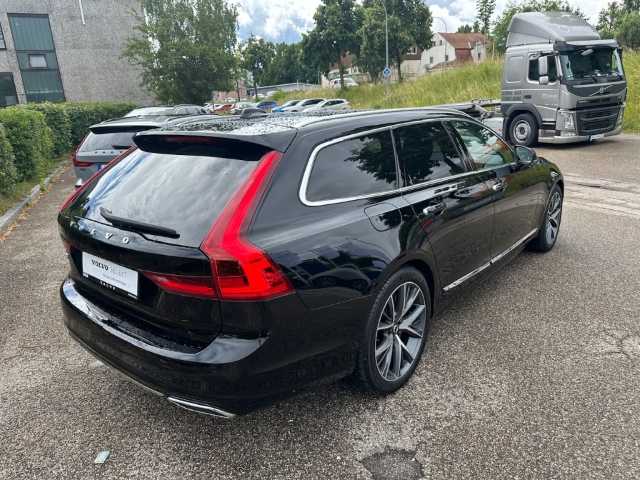 Volvo  V90 T8 TWIN ENGINE AWD Automatikgetriebe (223+65kW/303+87PS) Inscription