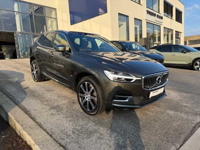 Volvo  XC60 T8 TWIN ENGINE AWD Automatikgetriebe (223+65kW/303+87PS) Inscription