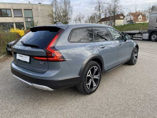 Volvo  V90 Cross Country Pro, B5 Mild-Hybrid Diesel AWD