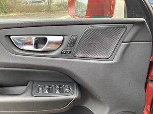 Volvo  XC60 Inscription, B5 Mild-Hybrid Diesel AWD
