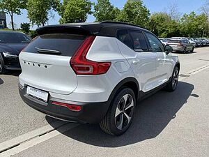 Volvo  XC40 R-Design, T3 Automatikgetriebe