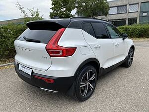 Volvo  XC40 T4 Automatikgetriebe (140kW/190PS) R-Design