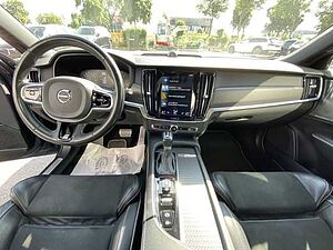 Volvo  V90 D5 AWD Automatikgetriebe (173kW/235PS) R-Design