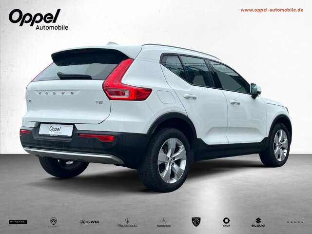 Volvo  XC 40 T2 2WD Momentum Pro (EURO 6d)