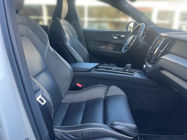 Volvo  XC60