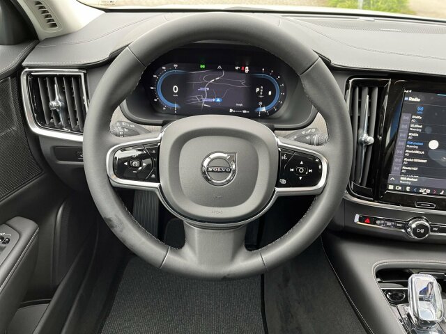 Volvo  V90 CrossCountry B5 Benzin AWD PlusBright