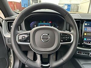 Volvo  XC60
