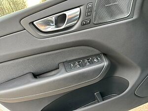 Volvo  XC60