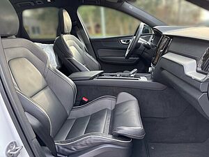 Volvo  XC60