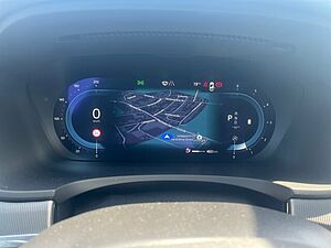 Volvo  V90