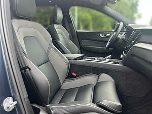 Volvo  XC60