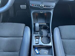 Volvo  XC40