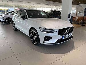 Volvo  Plus Dark