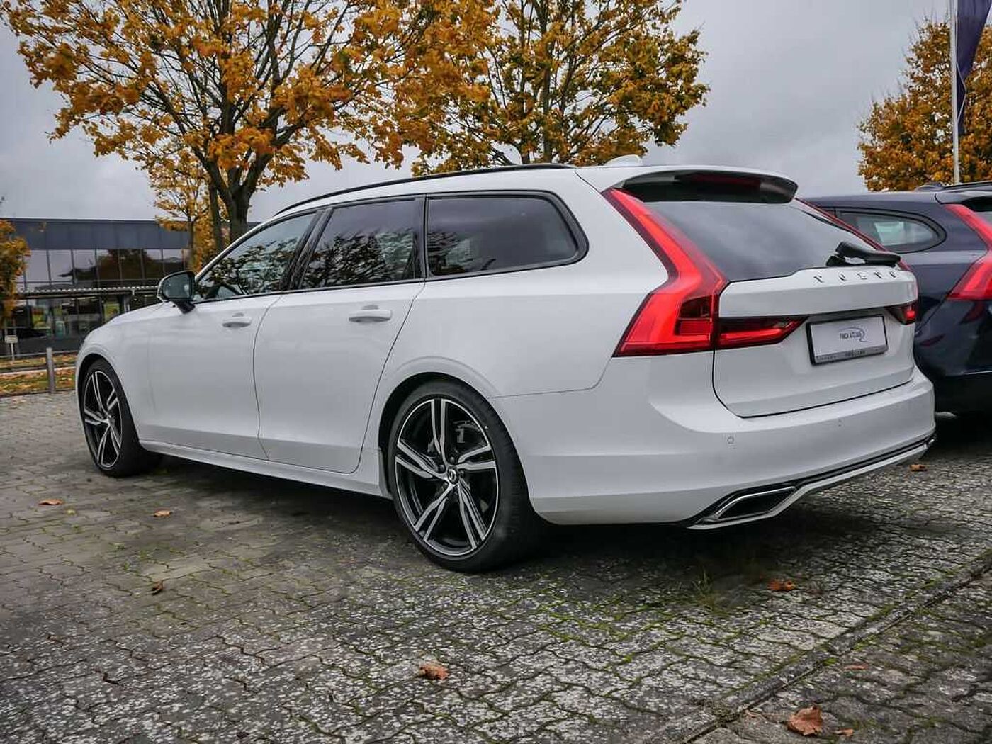 Volvo  T5 R Design