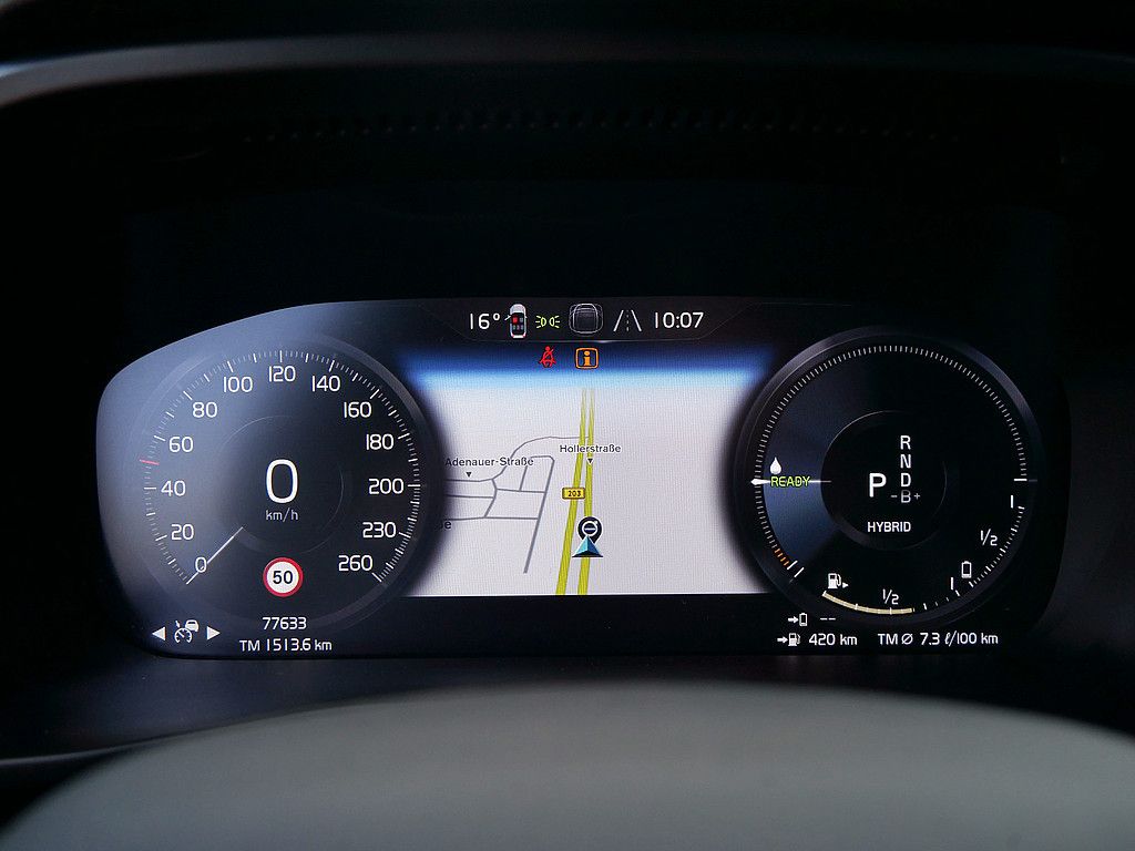 Volvo  T5 Recharge R Design MEMORY AHK 360°
