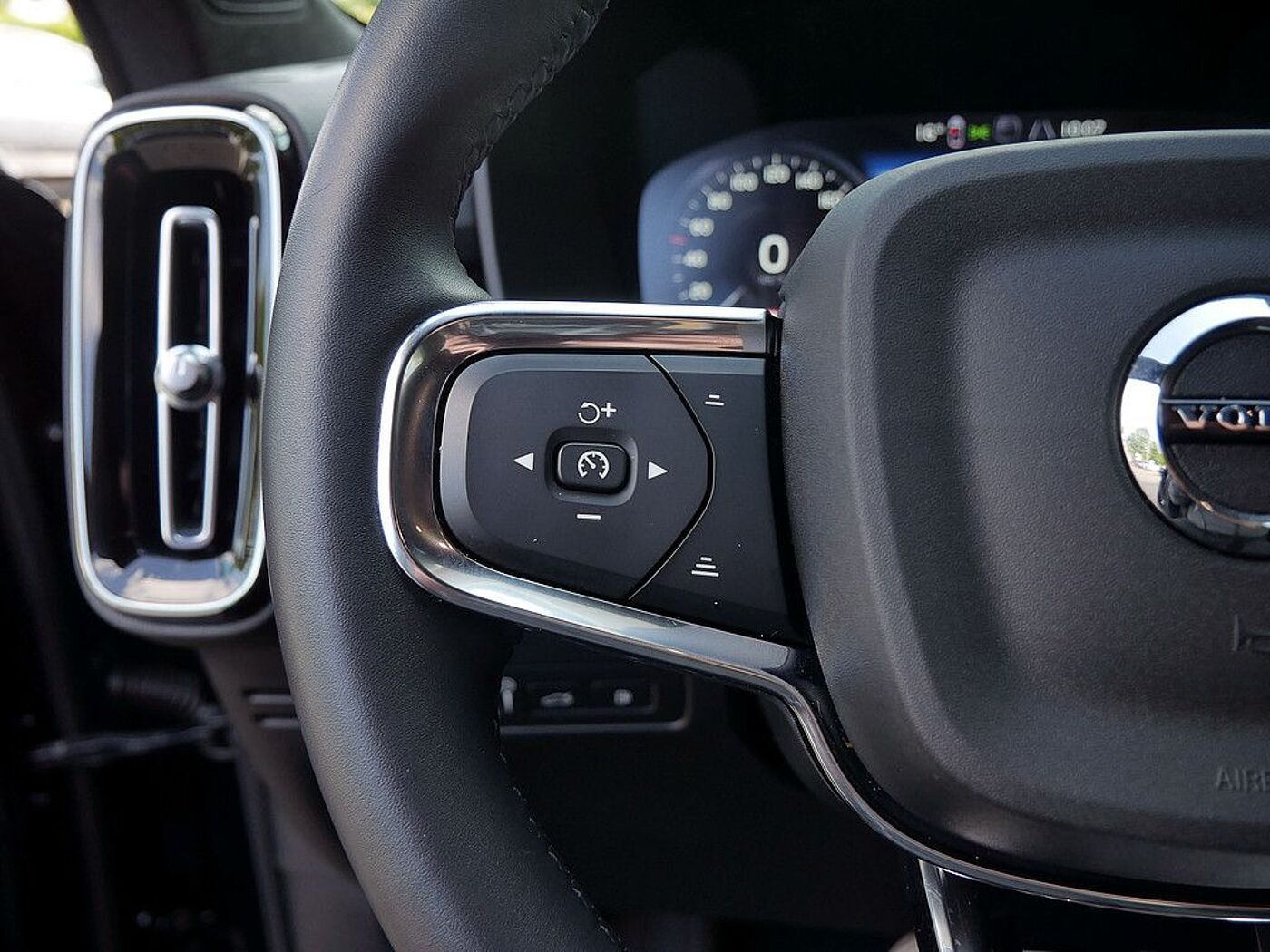Volvo  T5 Recharge R Design MEMORY AHK 360°