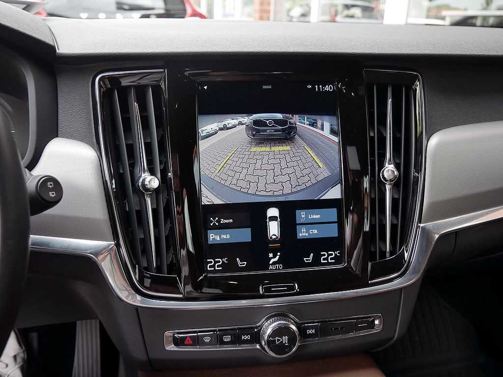 Volvo  T6 AWD Recharge Inscription Expression LED