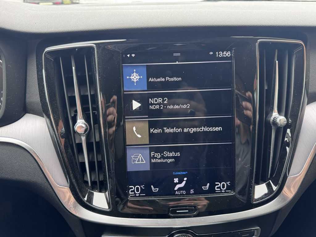 Volvo  D3 Momentum
