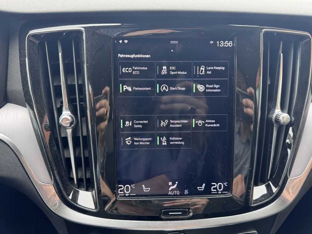 Volvo  D3 Momentum