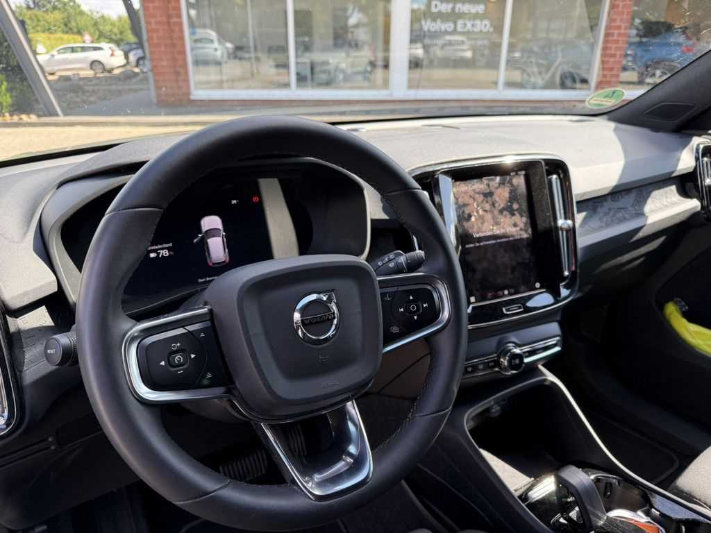 Volvo  Extended Range Core KAMERA NAVI STANDHZ