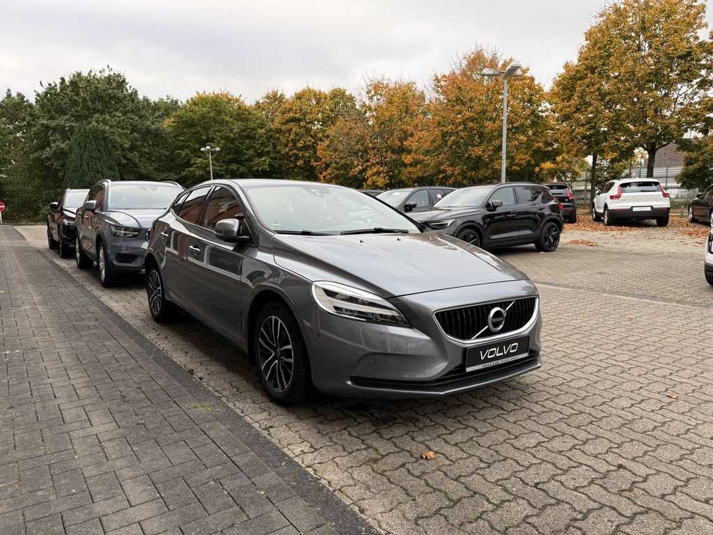Volvo  D2 Momentum