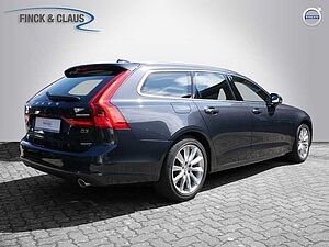 Volvo  D3 Momentum Pro LEDER AHK STANDHEIZUNG