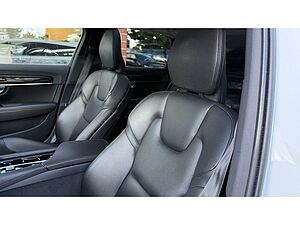 Volvo  T4 Momentum