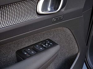 Volvo  T5 Recharge R Design MEMORY AHK 360°