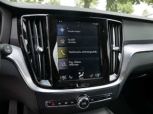 Volvo  D4 Momentum