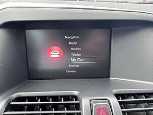 Volvo  2.0 Summum 2WD