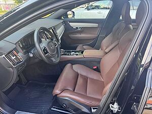Volvo  T6 AWD Recharge Inscription Expression LED