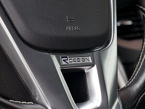 Volvo  D2 R-Design