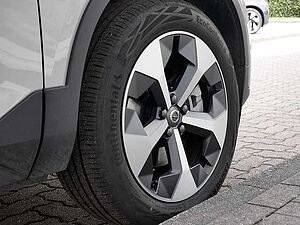 Volvo  B4 Benzin Plus Dark
