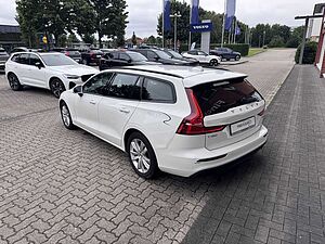 Volvo  D3 Momentum