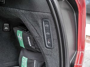 Volvo  T8 AWD R Design Edition 360° LUFTFEDERUNG