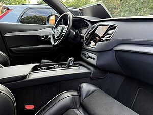 Volvo  T8 AWD R Design Edition