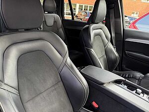 Volvo  T8 AWD R Design Edition