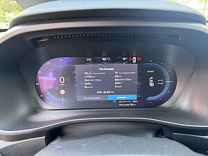 Volvo  Core Recharge Pure Electric