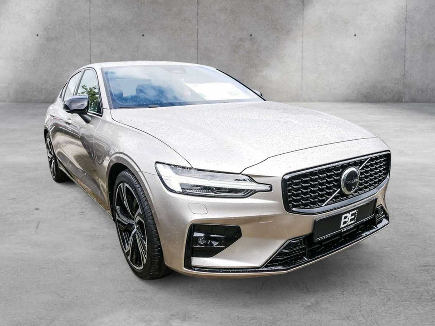 Volvo  Ultimate, B5 AWD Mild-Hybrid, Benzin, Dark